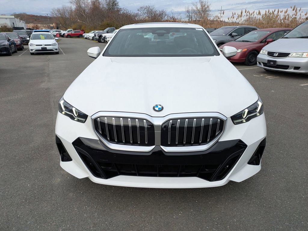New 2026 BMW 530i xDrive w/ M Sport Package image 8