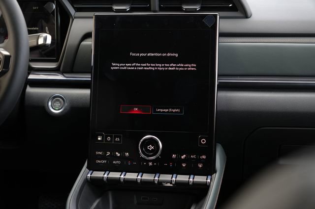 New 2026 GMC Terrain AT4 w/ Convenience Package III image 15