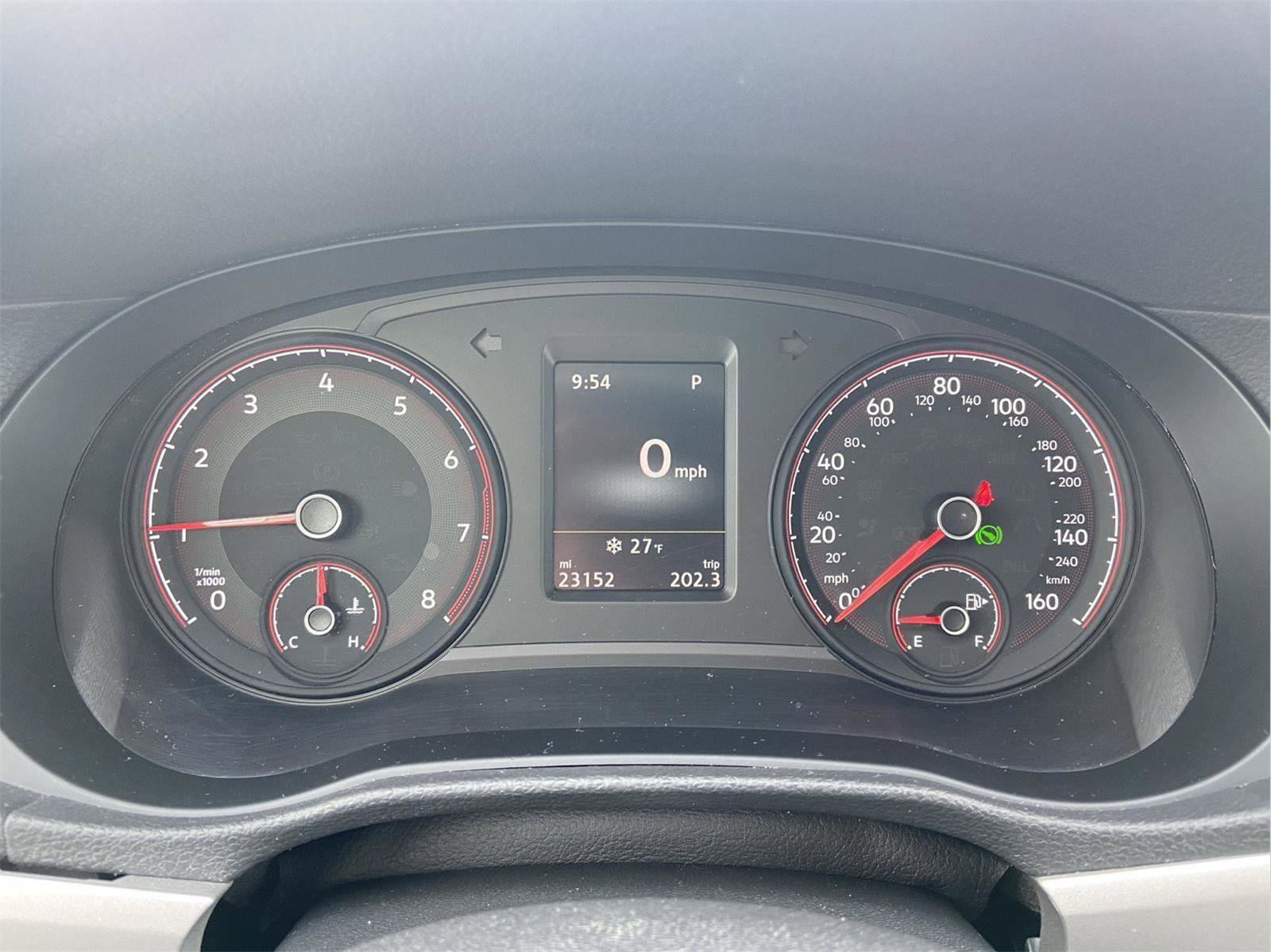 Used 2020 Volkswagen Passat 2.0T SE image 9