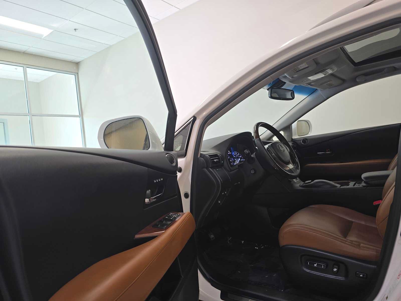 Used 2014 Lexus RX 350 AWD w/ Navigation Package image 24