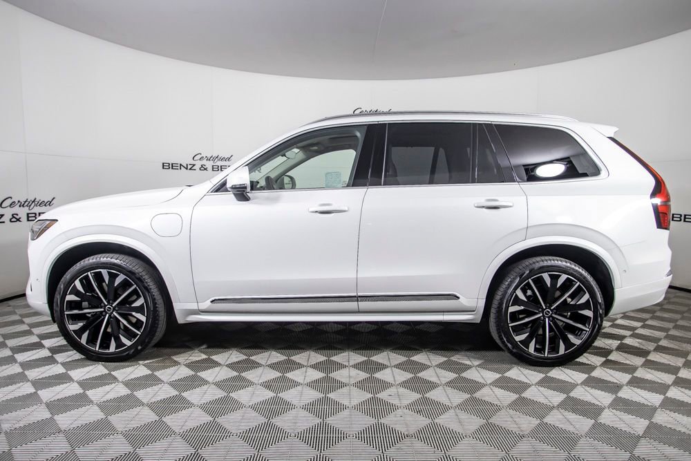 Used 2026 Volvo XC90 T8 Ultra w/ Protection Package Premier AWD/4WD image 9