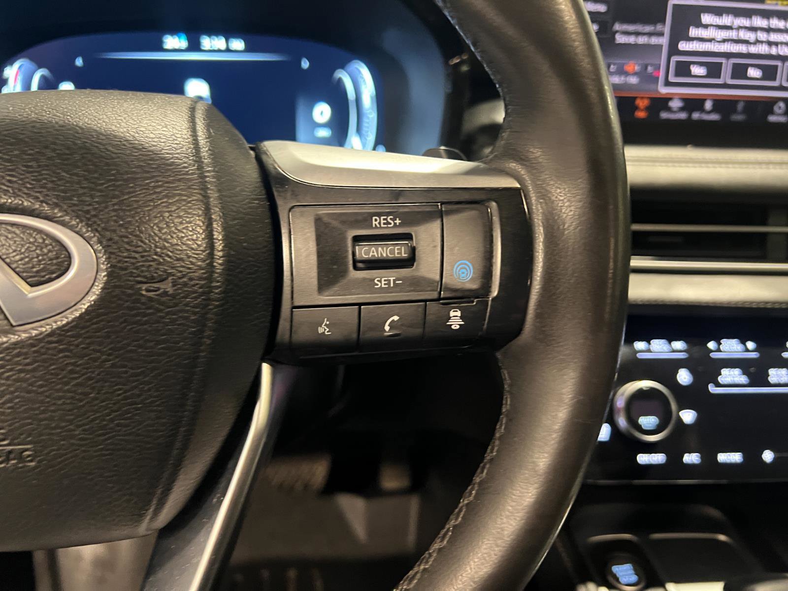 Used 2024 INFINITI QX60 Luxe image 14