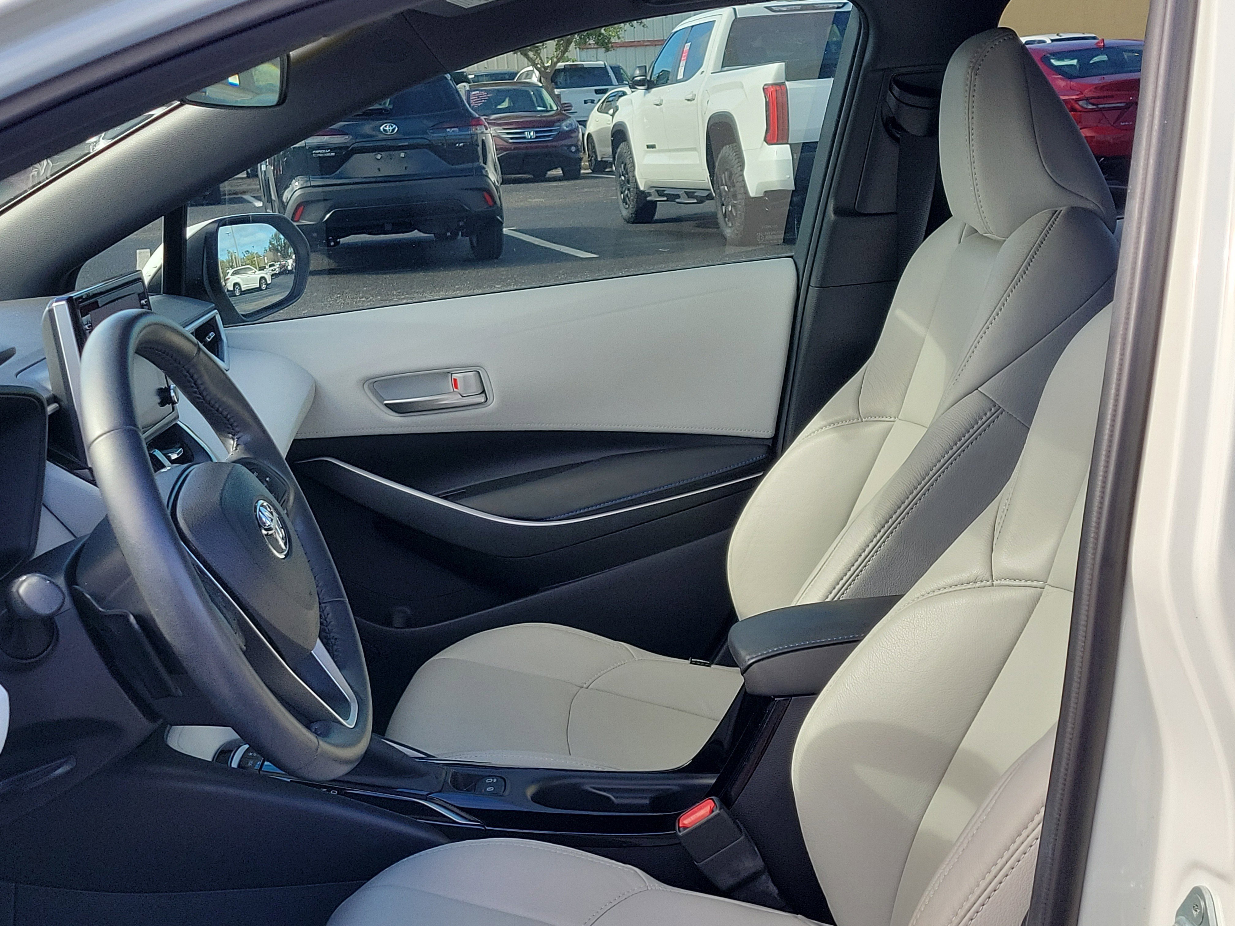 Used 2020 Toyota Corolla SE image 22