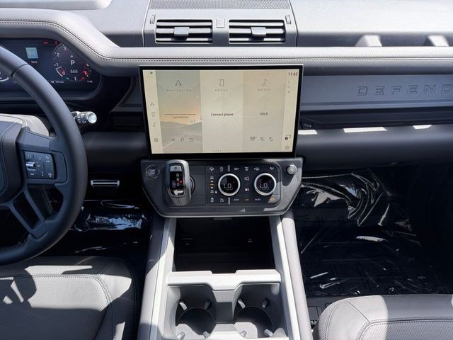 New 2026 Land Rover Defender 90 V8 AWD/4WD image 15