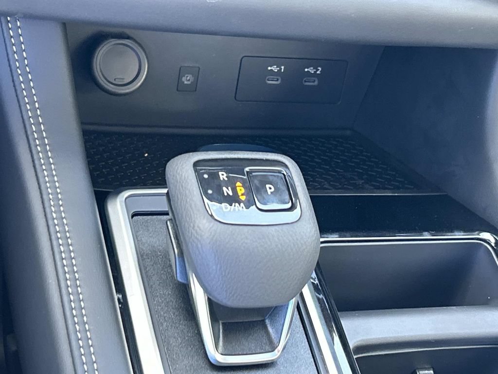 New 2026 Nissan Pathfinder Platinum AWD/4WD image 43