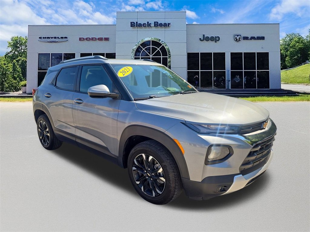 Used 2023 Chevrolet TrailBlazer LT w/ Convenience Package