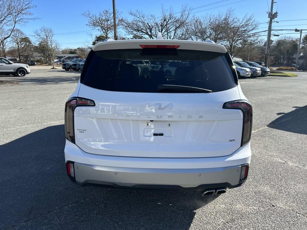 Used 2023 Kia Telluride EX image 4