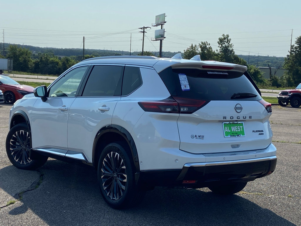 New 2026 Nissan Rogue Platinum w/ Tech Package AWD/4WD image 5