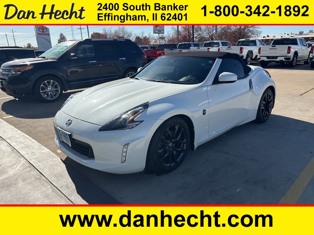 Used 2018 Nissan 370Z Roadster