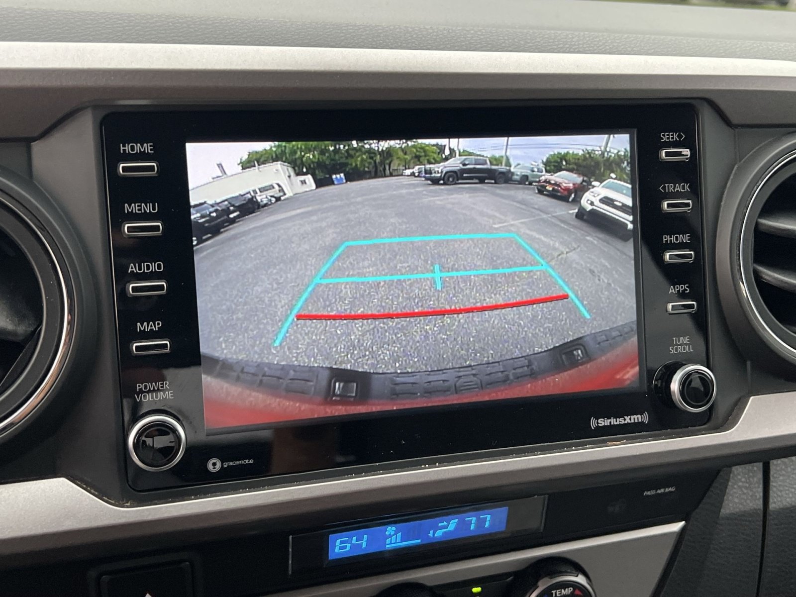 Used 2022 Toyota Tacoma SR5 AWD/4WD image 18