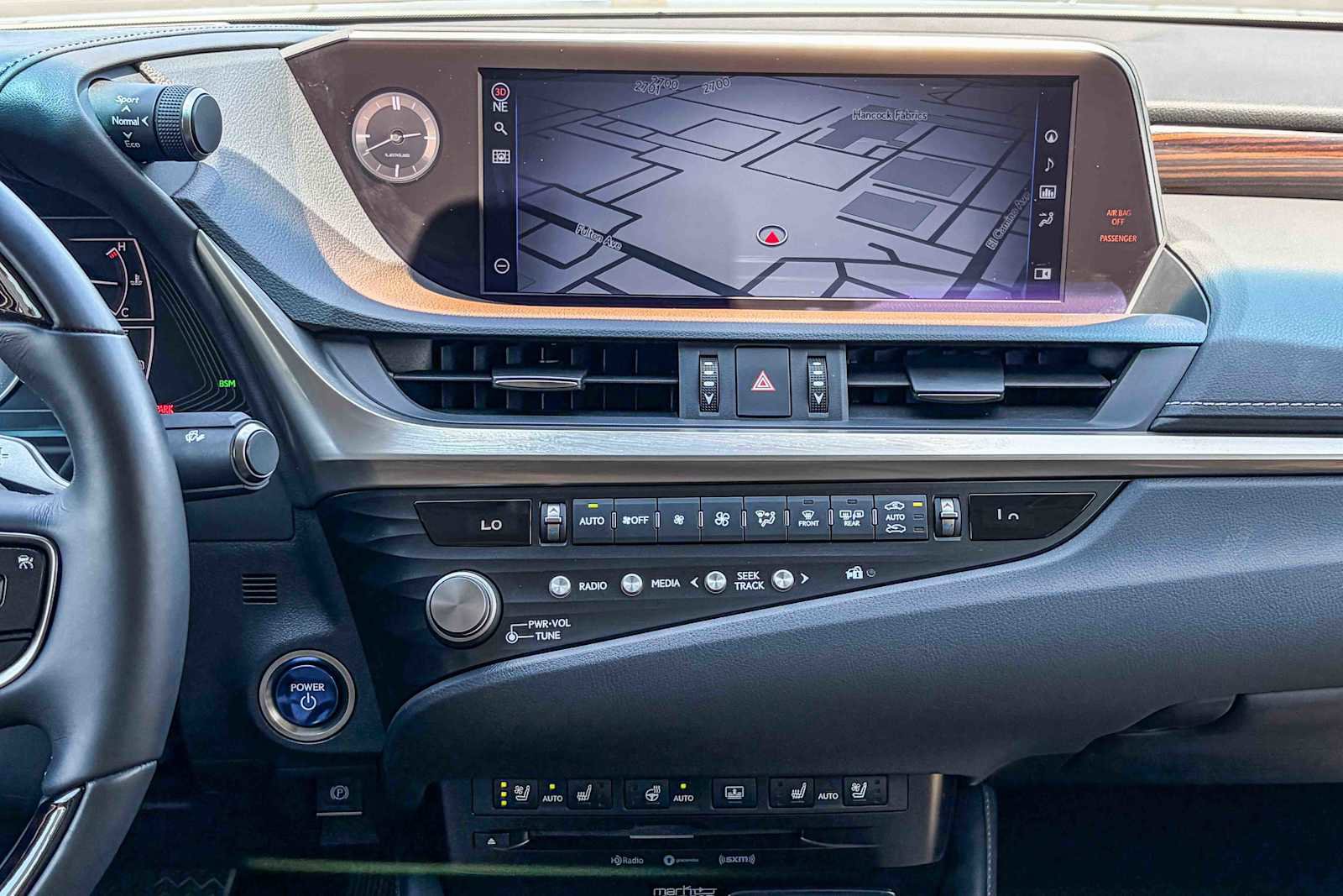 Used 2021 Lexus ES 300h w/ Accessory Package FWD image 12