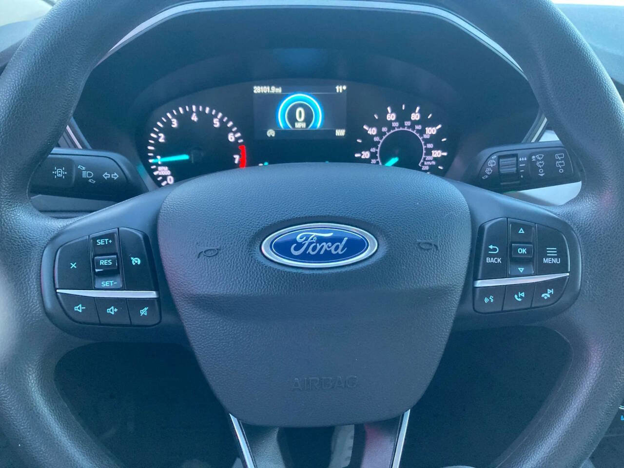 Used 2020 Ford Escape SE image 17