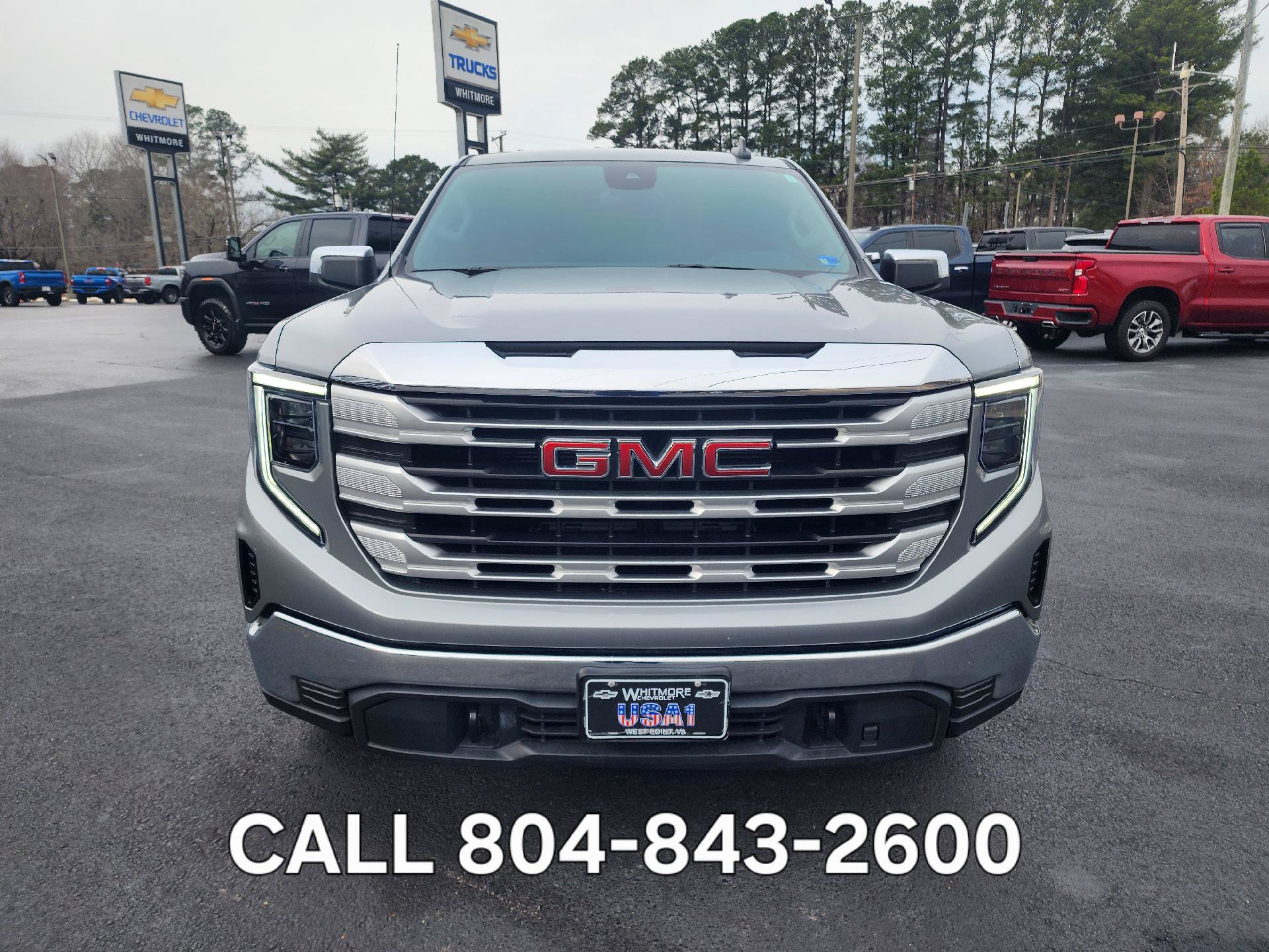 Used 2023 GMC Sierra 1500 SLE AWD/4WD image 4