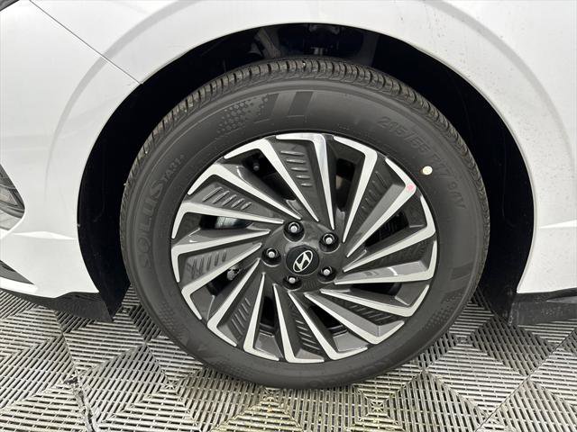 New 2025 Hyundai Sonata SEL image 12