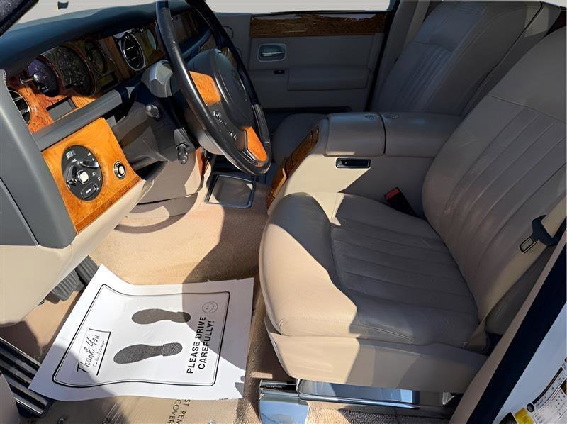 Used 2006 Rolls-Royce Phantom Sedan RWD image 27
