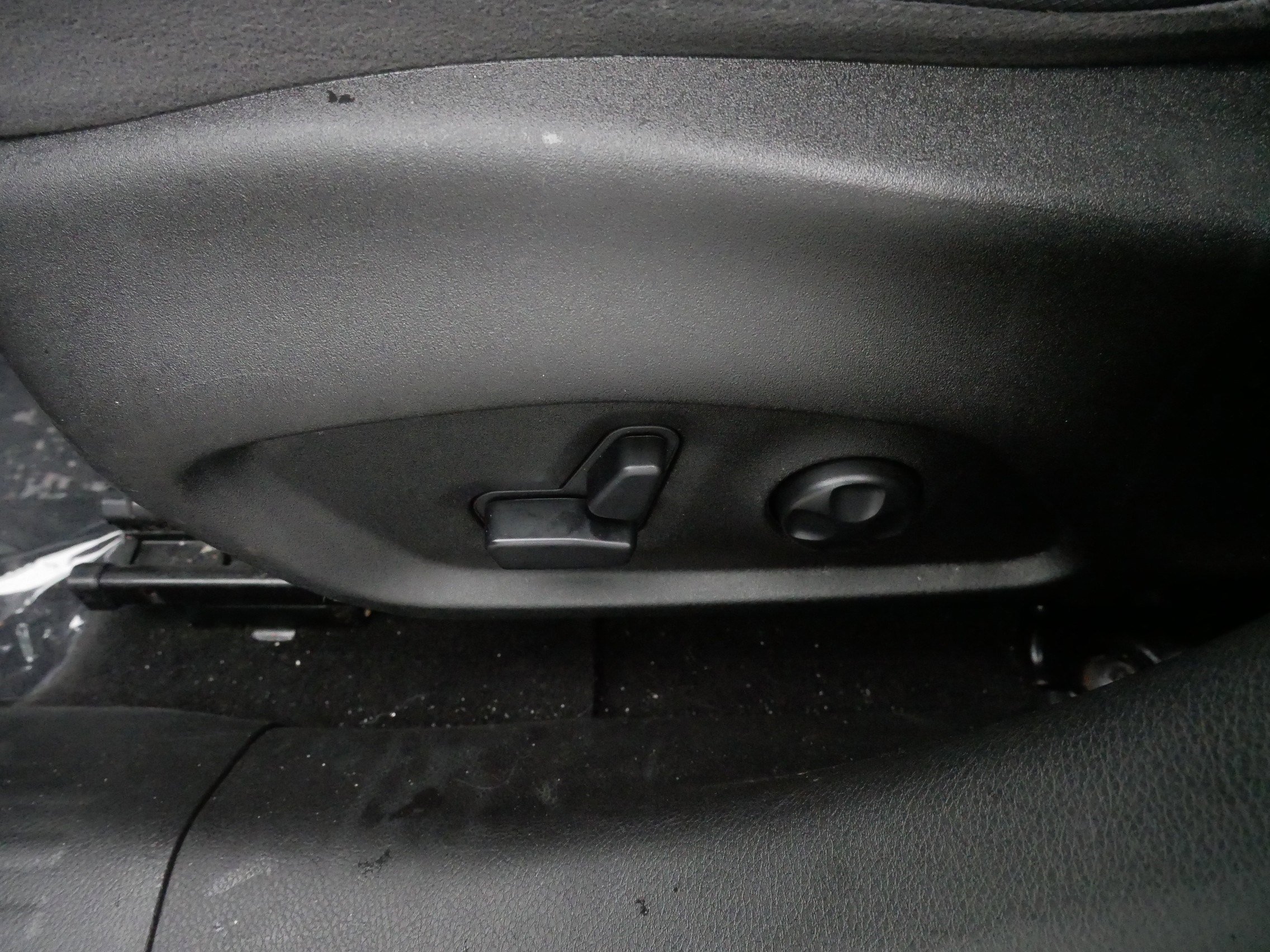 Used 2018 Jeep Renegade Trailhawk image 20