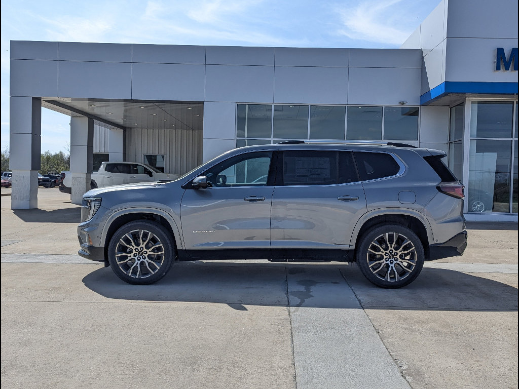 New 2026 GMC Acadia Denali Ultimate w/ LPO, Floor Liner Package image 9