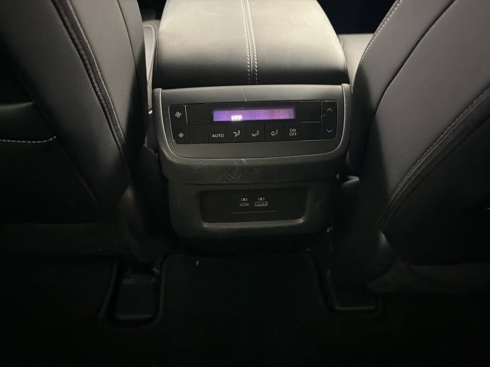 Certified 2025 Nissan Pathfinder SL FWD image 22