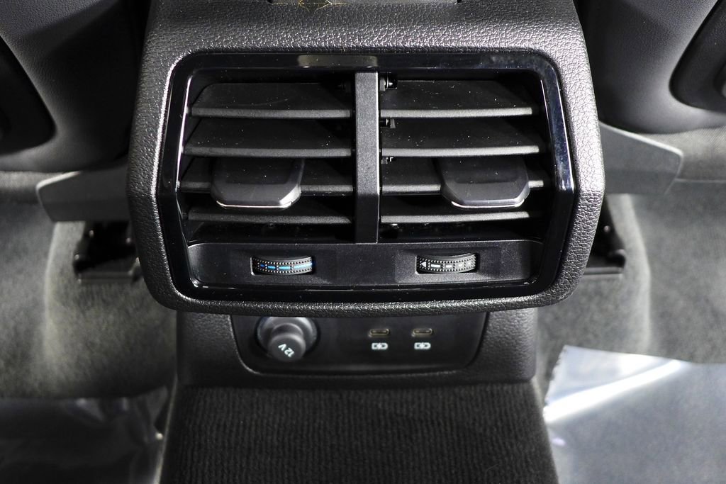 Used 2025 Audi Q3 2.0T Premium Plus w/ Premium Plus Package image 24