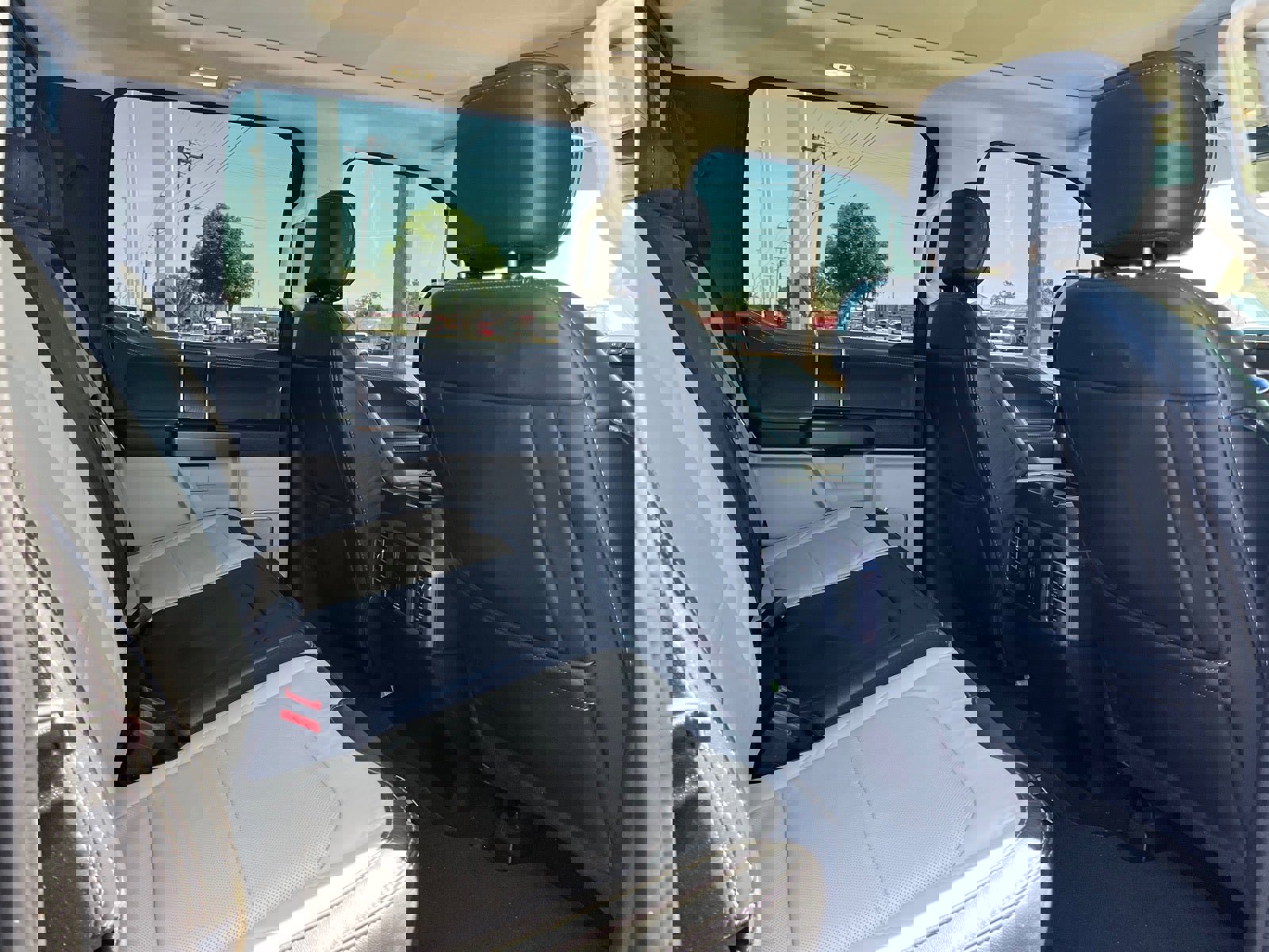 Used 2021 Ford F450 Limited AWD/4WD image 9