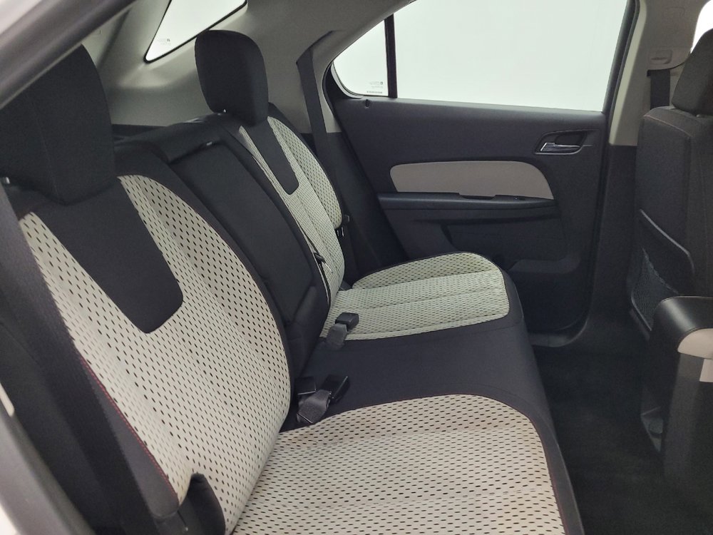 Used 2015 Chevrolet Equinox LS image 19