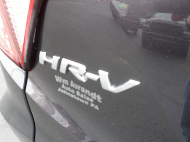 Used 2017 Honda HR-V LX image 27