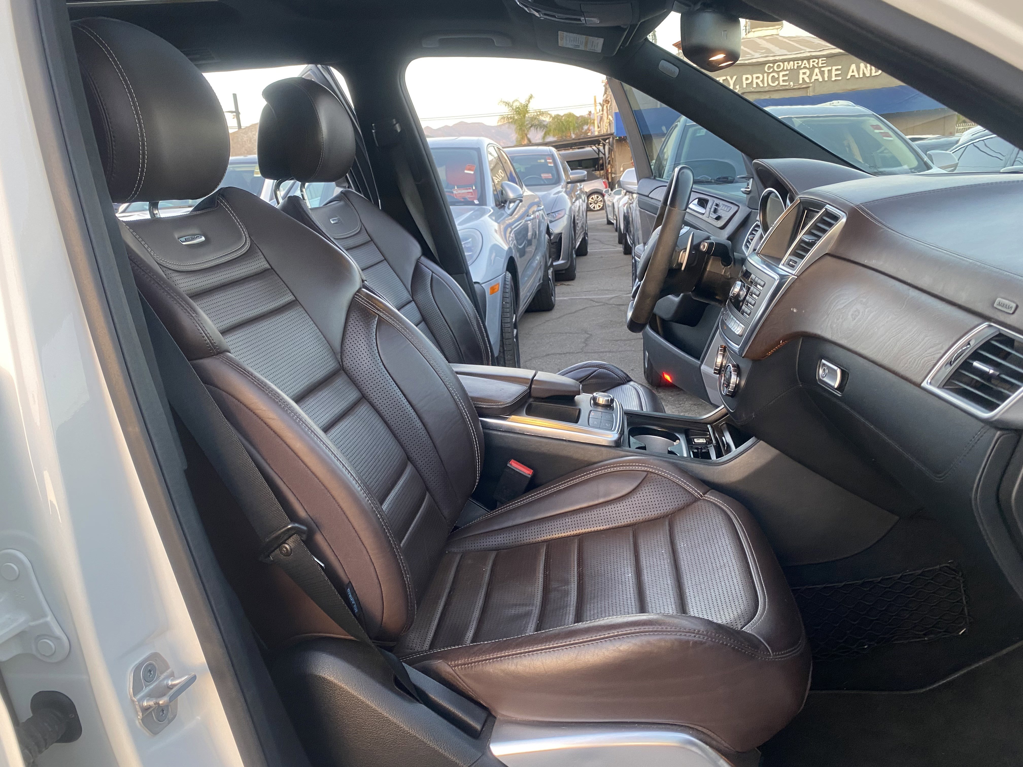 Used 2016 Mercedes-Benz GL 63 AMG 4MATIC image 21