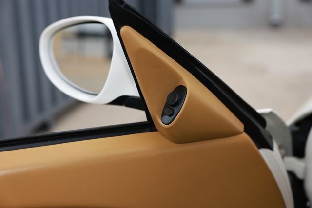 Used 2001 Porsche 911 Carrera 4 AWD/4WD image 51