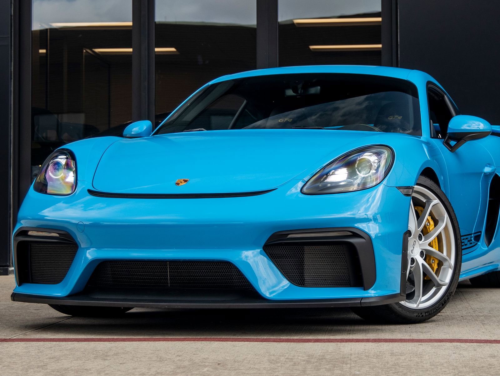 Certified 2021 Porsche 718 Cayman GT4 RWD image 7