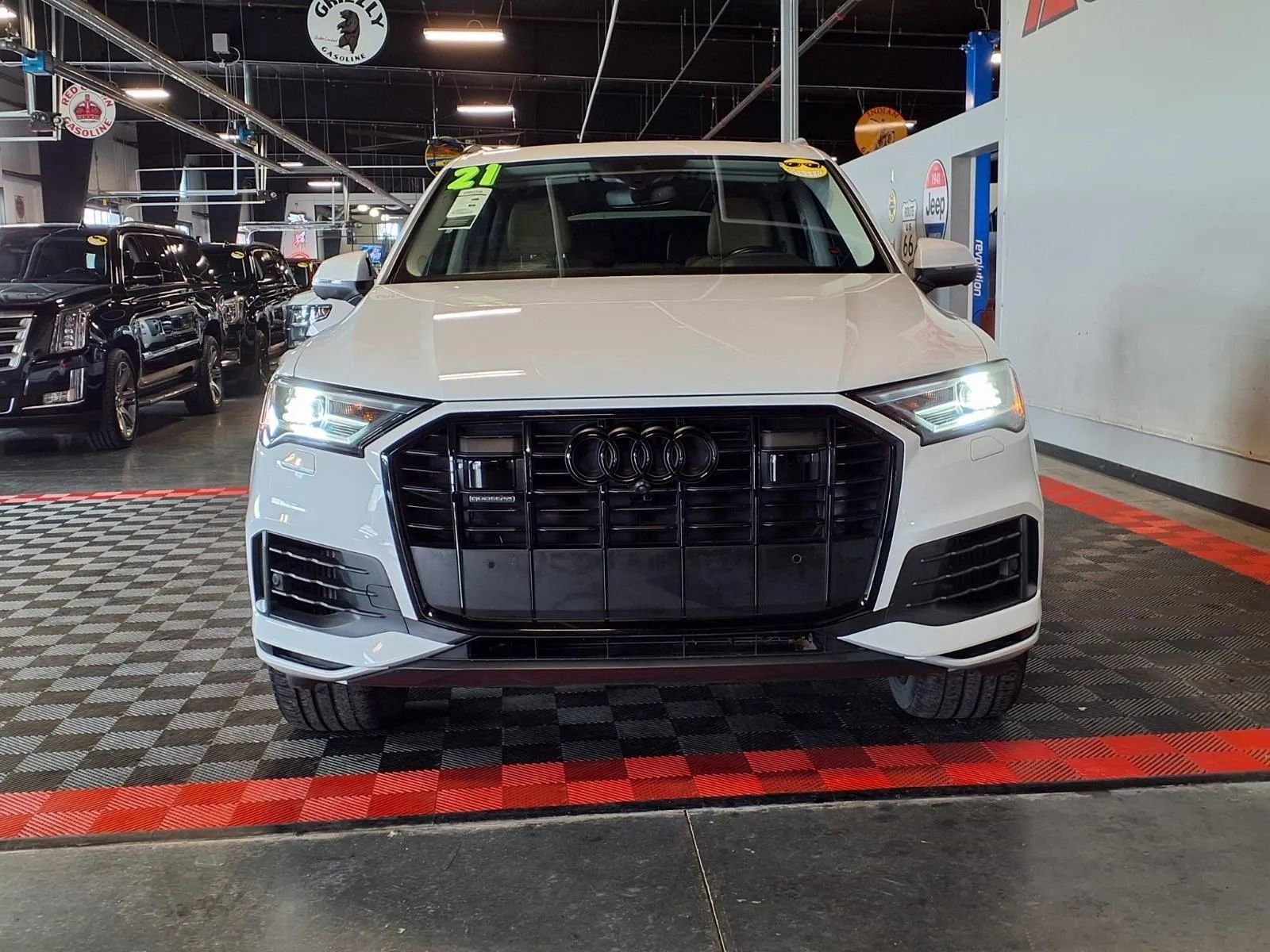 Used 2021 Audi Q7 3.0T Premium Plus image 2
