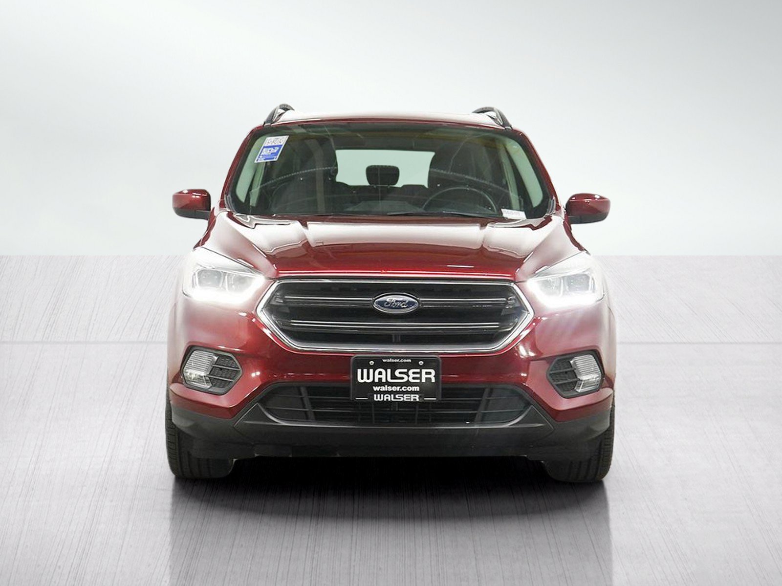 Used 2017 Ford Escape SE w/ SE Leather Comfort Package AWD/4WD image 8