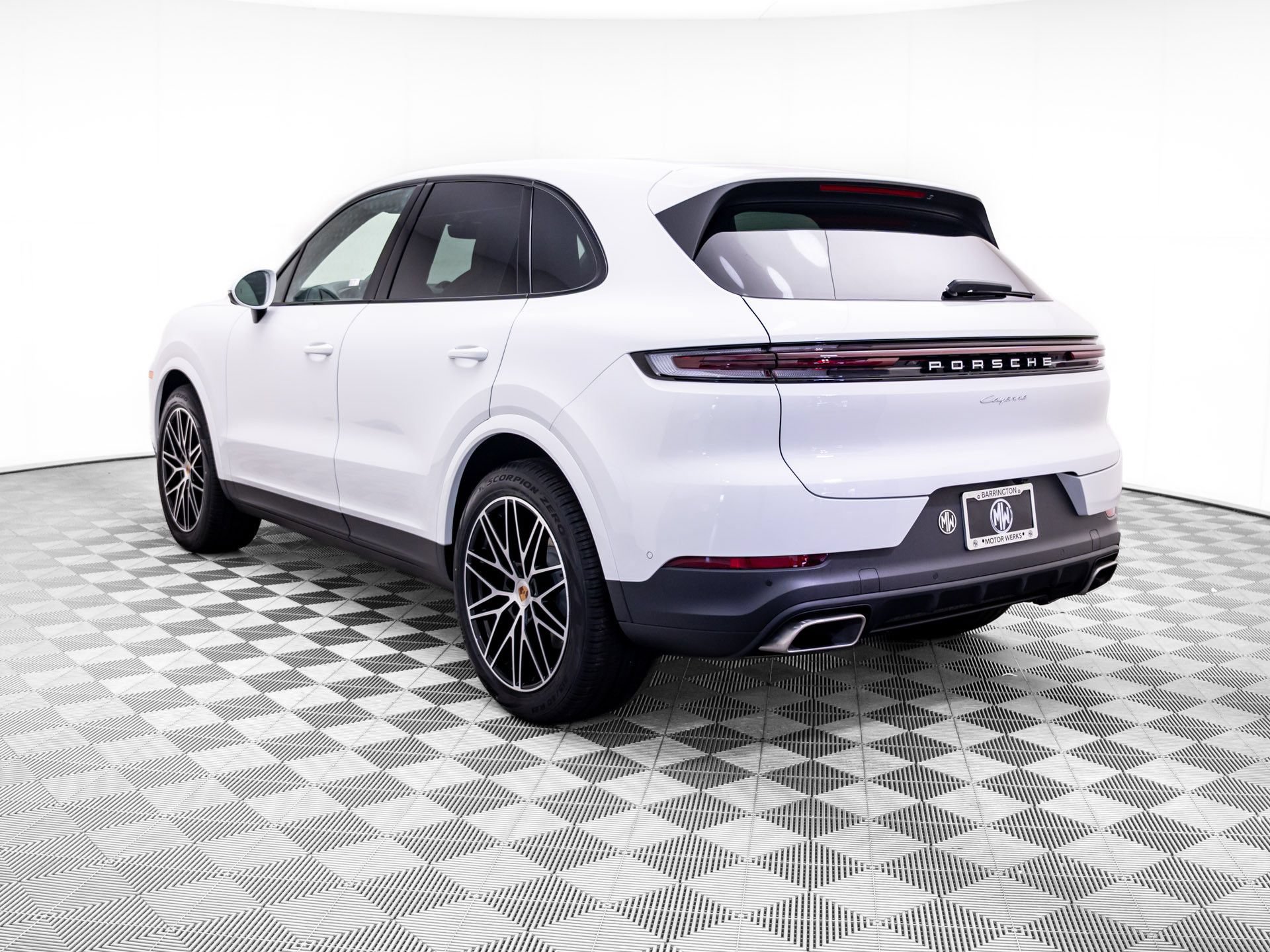 New 2026 Porsche Cayenne AWD/4WD image 3