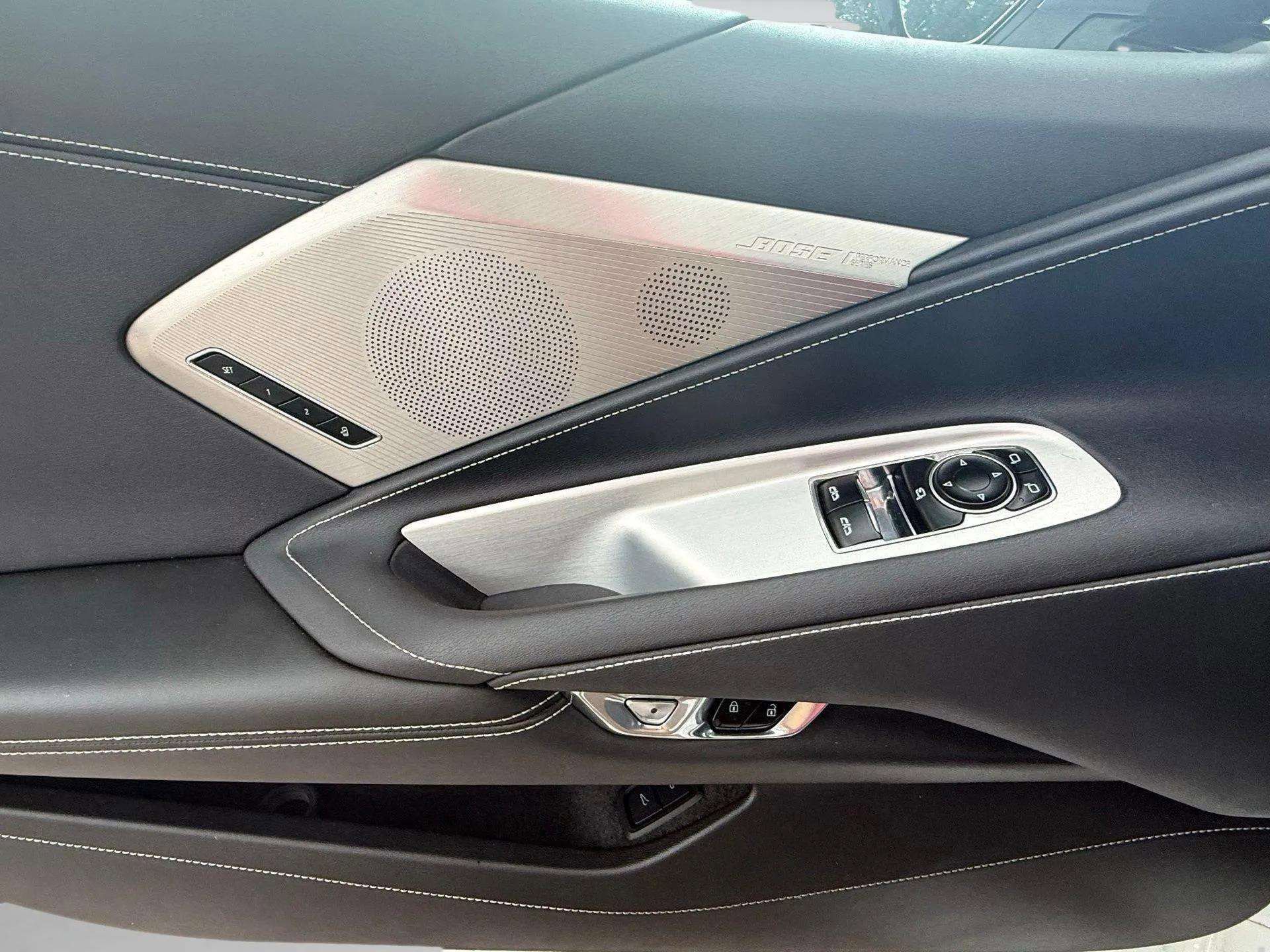 Used 2021 Chevrolet Corvette Stingray Preferred Cpe w/ 2LT image 29