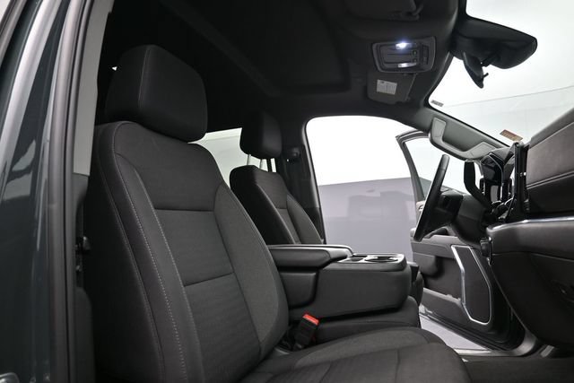 Used 2025 Chevrolet Silverado 1500 LT AWD/4WD image 33