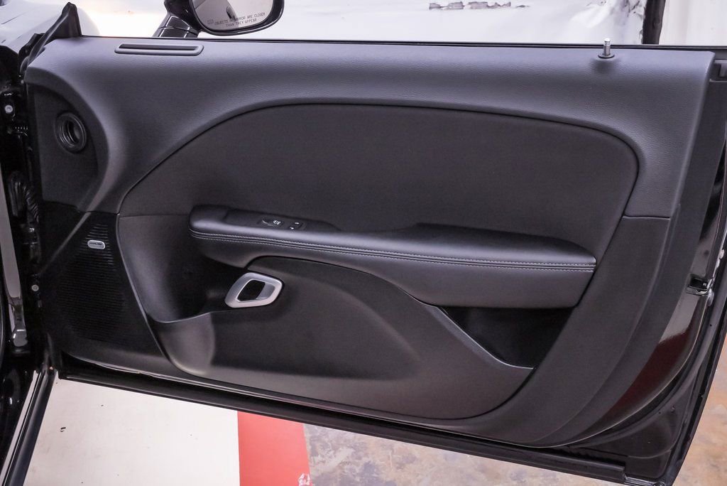 Used 2022 Dodge Challenger R/T Scat Pack RWD image 26