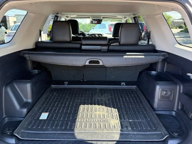 Used 2022 Toyota 4Runner TRD Off-Road Premium w/ Moonroof Package AWD/4WD image 7