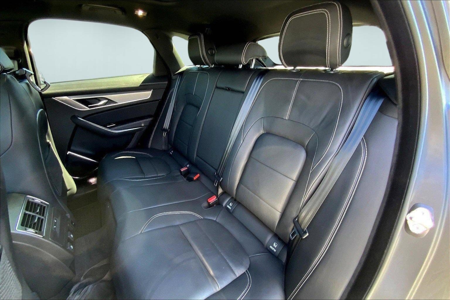 New 2025 Jaguar F-PACE R-Dynamic S AWD/4WD image 11