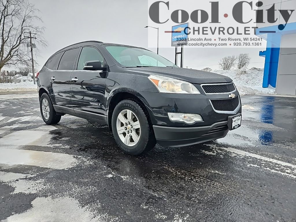 Used 2009 Chevrolet Traverse LT image 1