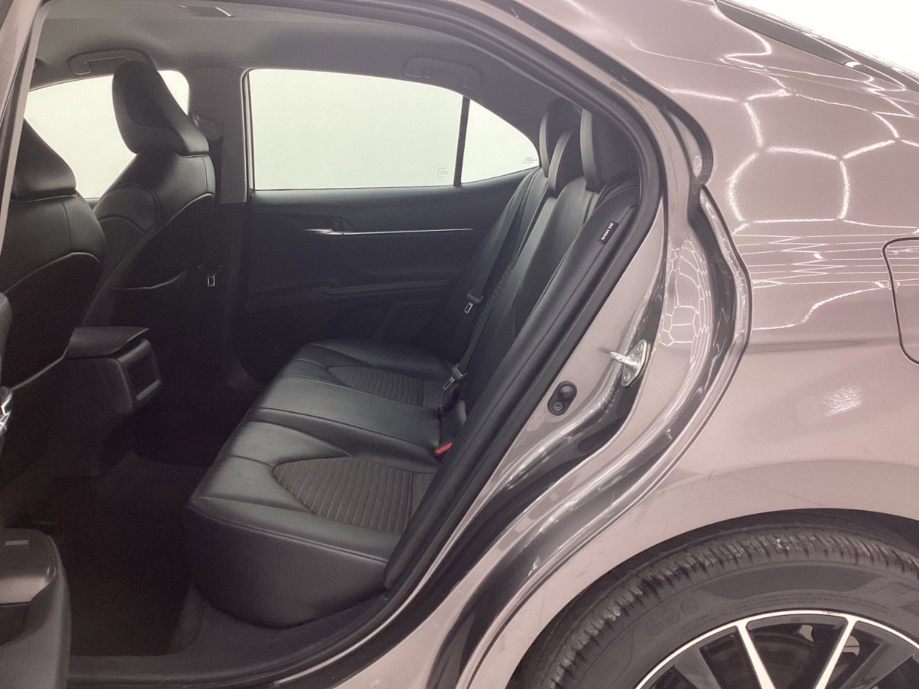 Used 2022 Toyota Camry SE image 20