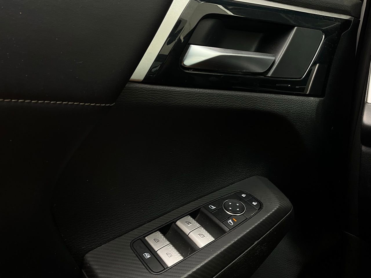 Used 2022 Mitsubishi Outlander SE image 22