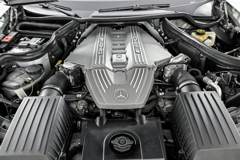 Used 2012 Mercedes-Benz SLS AMG Roadster image 13
