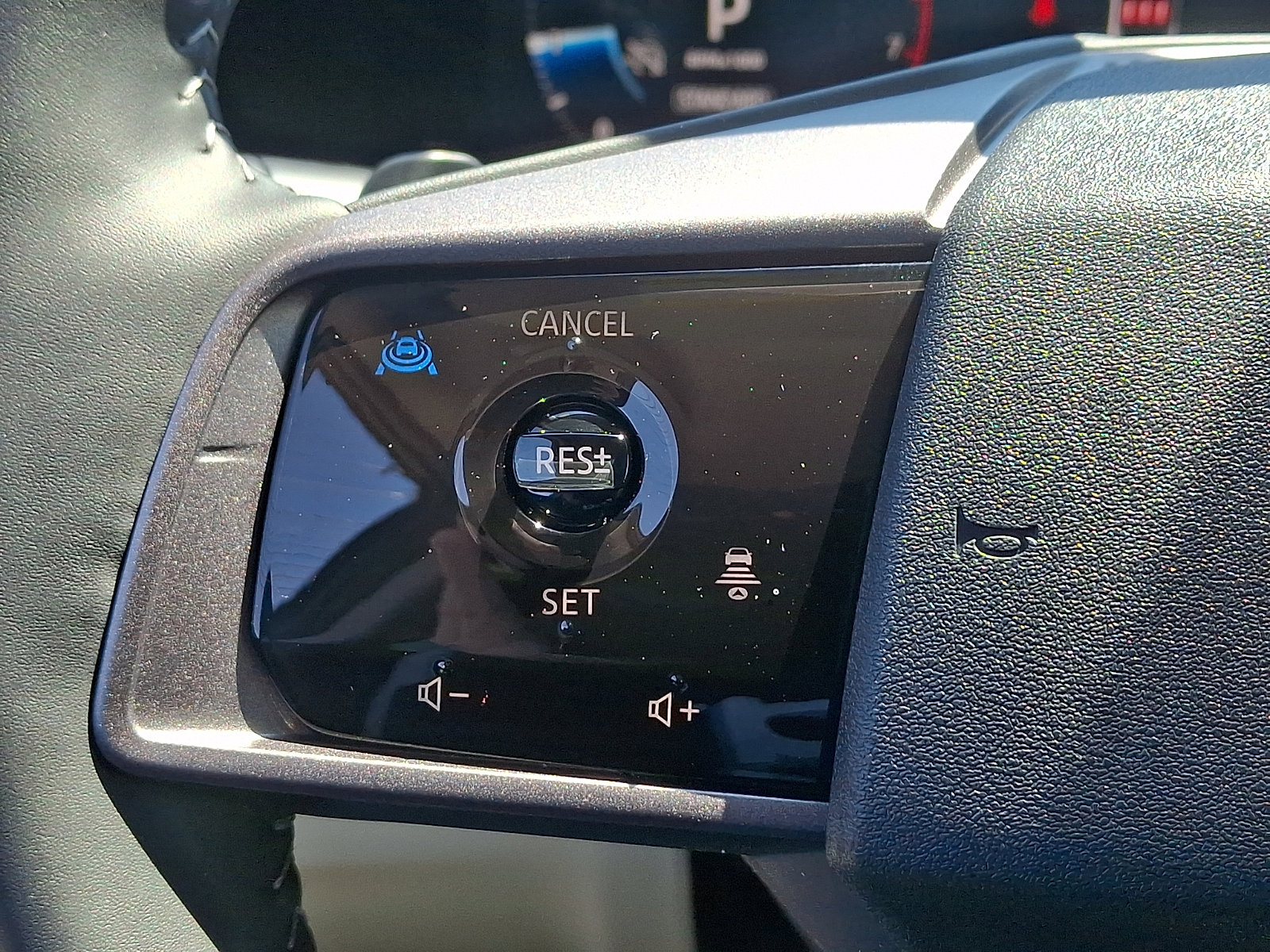 Certified 2025 Nissan Murano SL w/ Cargo Package image 23