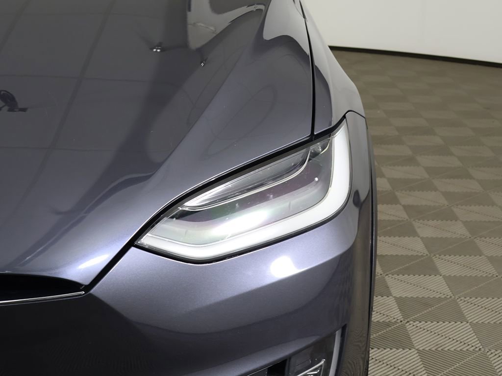 Used 2020 Tesla Model X Long Range image 13