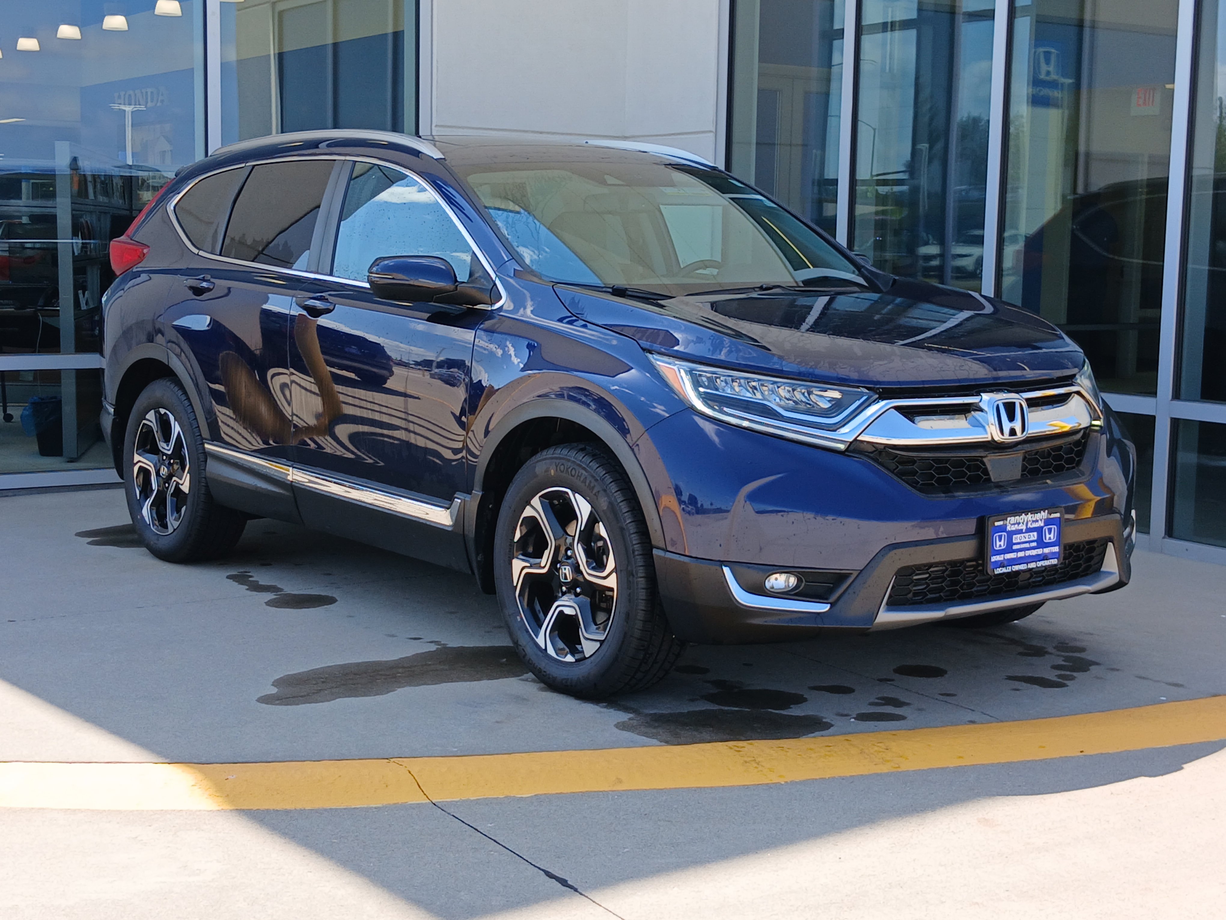 Used 2017 Honda CR-V Touring image 5