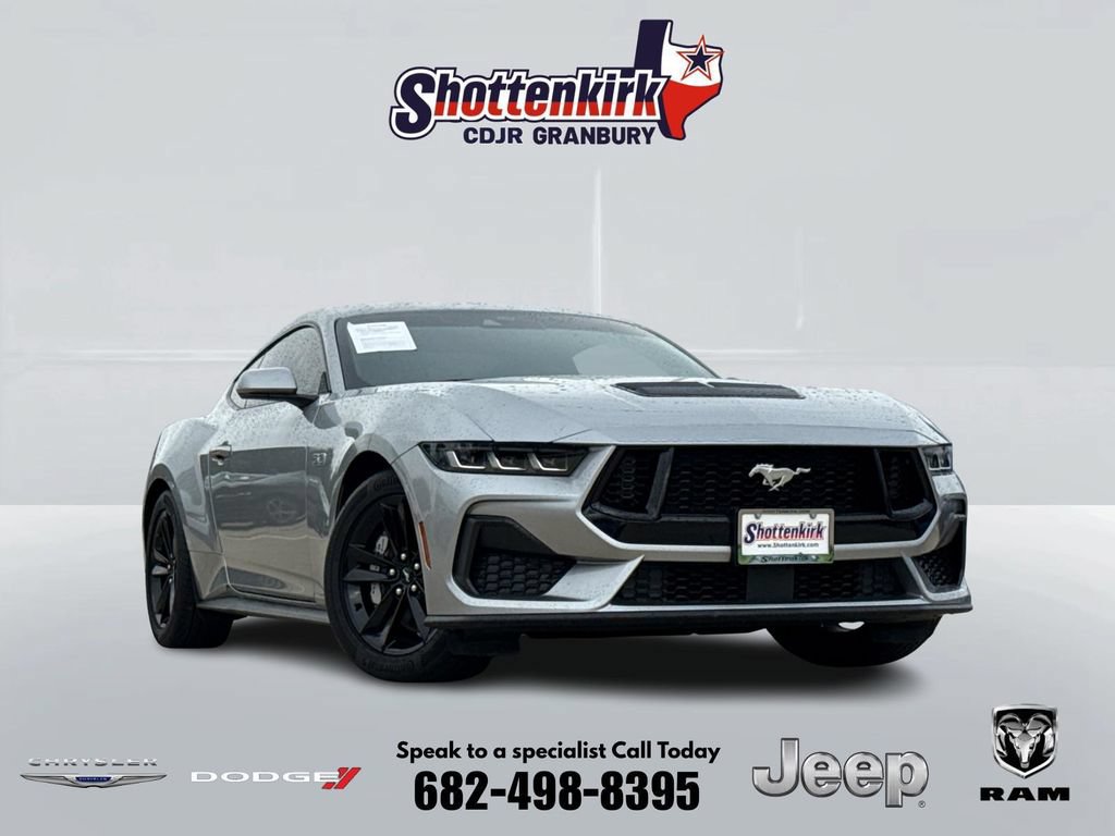 Used 2024 Ford Mustang GT RWD image 1