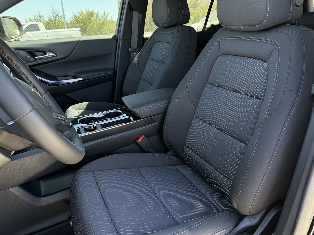 New 2026 Chevrolet Equinox LT w/ Safety and Technology Package image 20