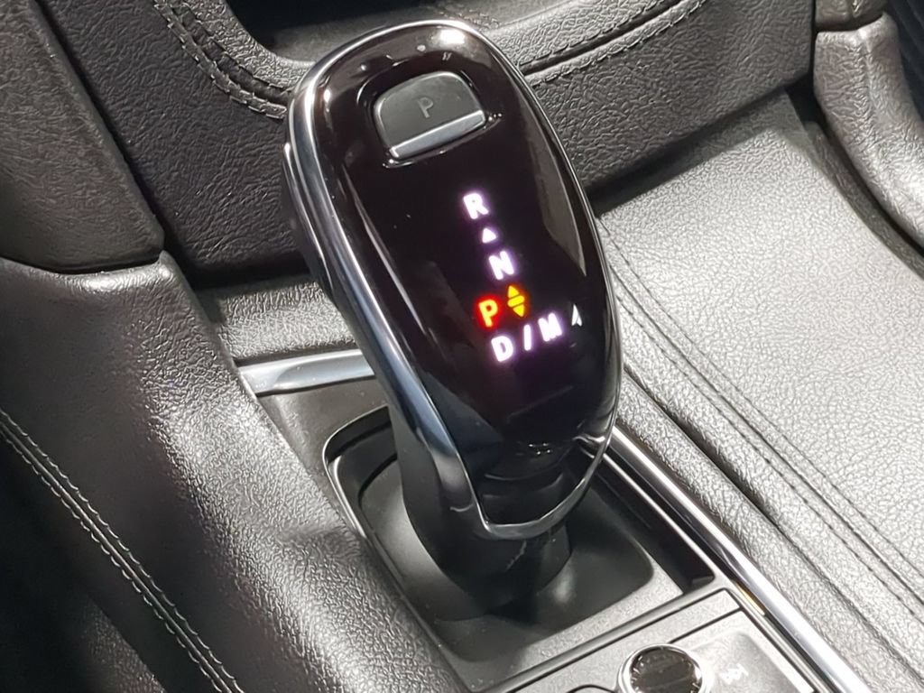 Used 2025 Cadillac XT5 Premium Luxury AWD/4WD image 39