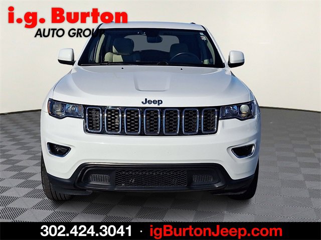 Used 2022 Jeep Grand Cherokee Laredo E image 2