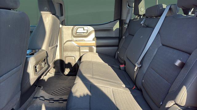 Used 2021 Chevrolet Silverado 1500 LT Trail Boss w/ Convenience Package II image 27