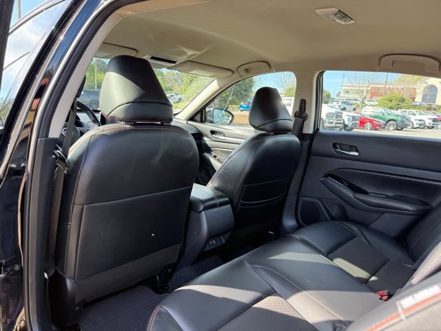 Used 2024 Nissan Altima 2.5 SR FWD image 27